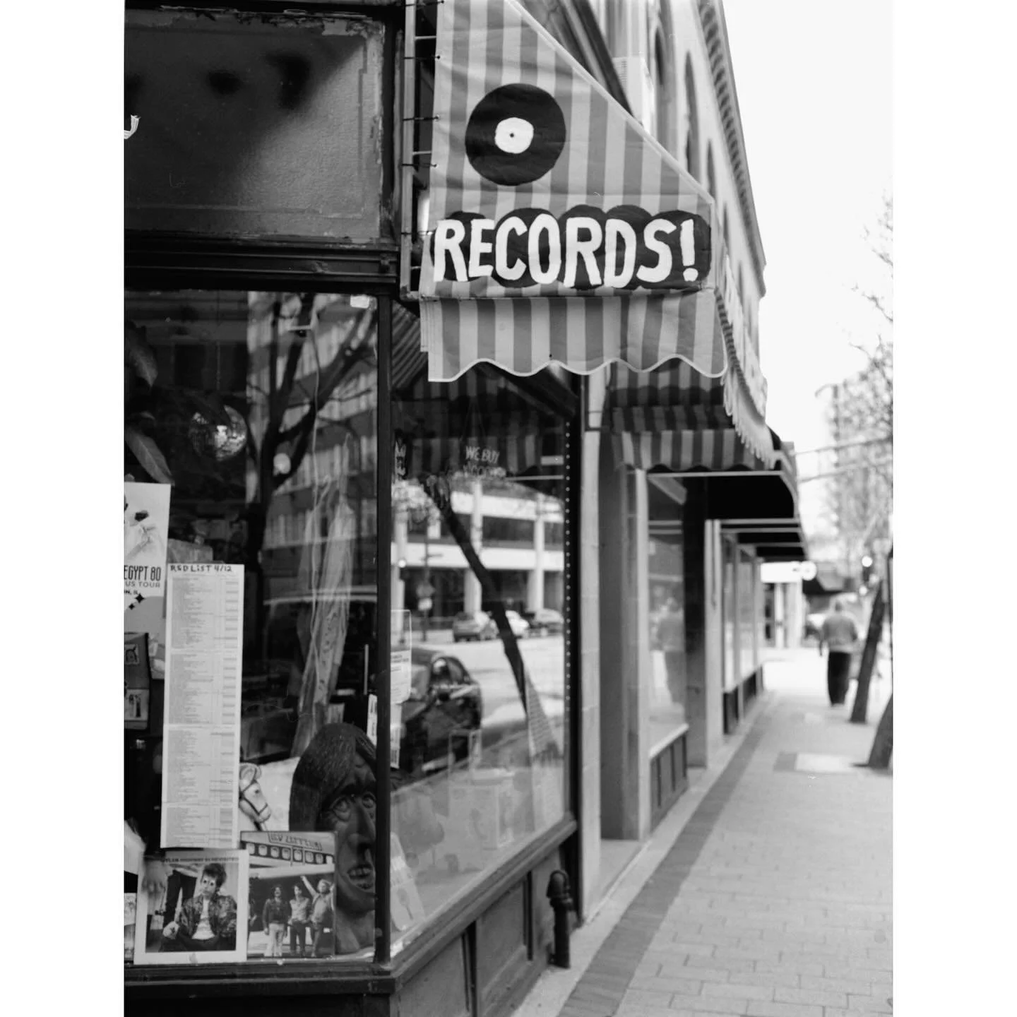 In honor of the release of Kentmere 200&hellip;here&rsquo;s some Kentmere 100. Looking forward getting my hands on the new stuff. 

First one a shot by me, second one a shot of me by my lovey partner in crime @margaretnajarian 

📸: Mamiya 645 1000s
