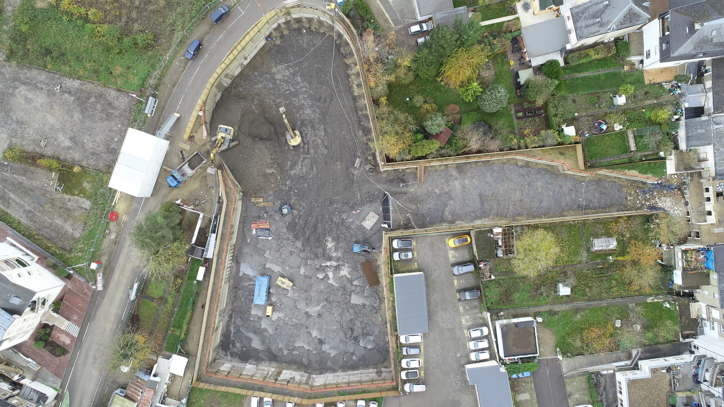 Loftopnahm vum Chantier vun der Neier Péitenger Museksschoul