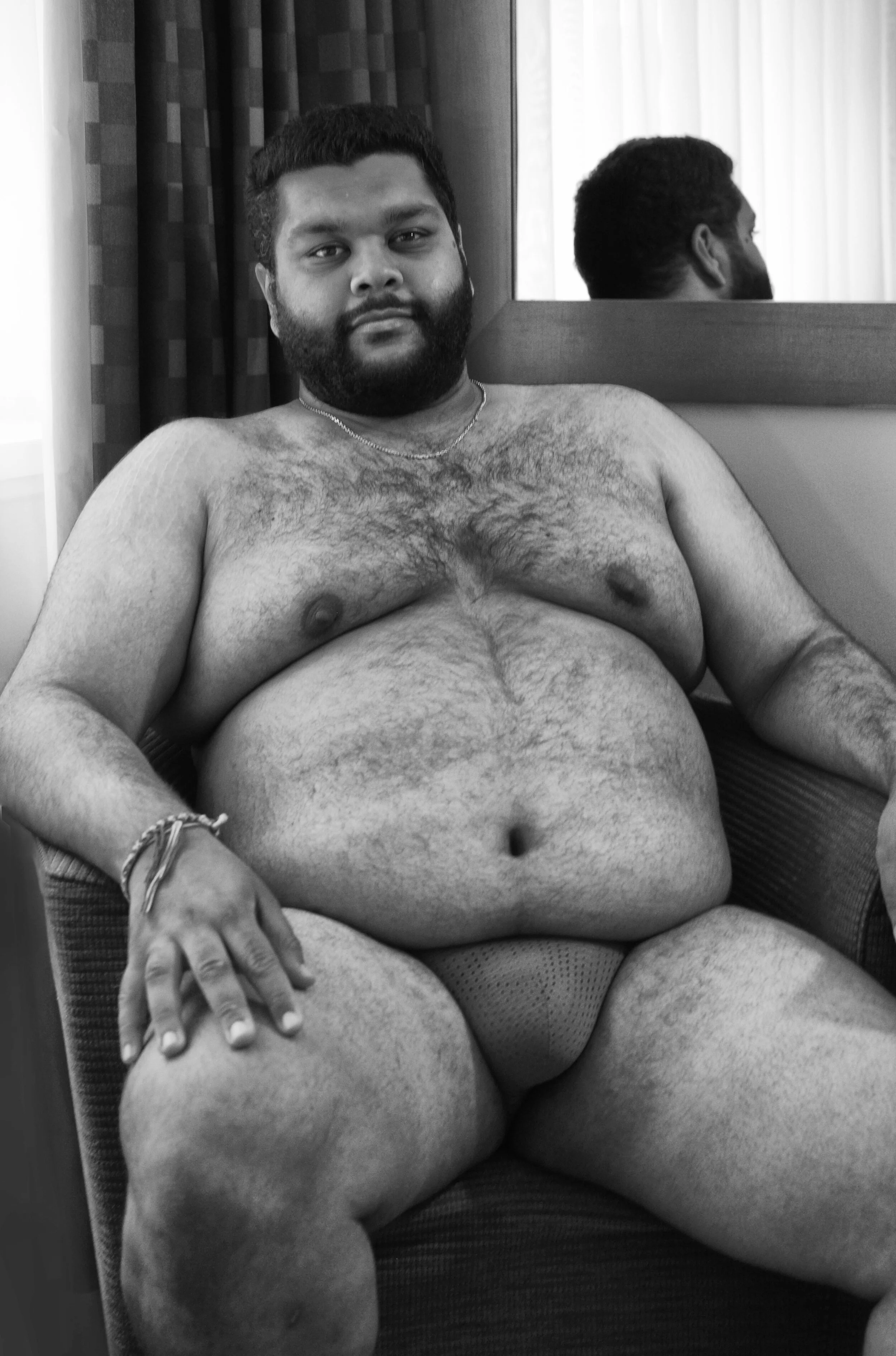 DSC_3100adjcreatecrop copy.jpg