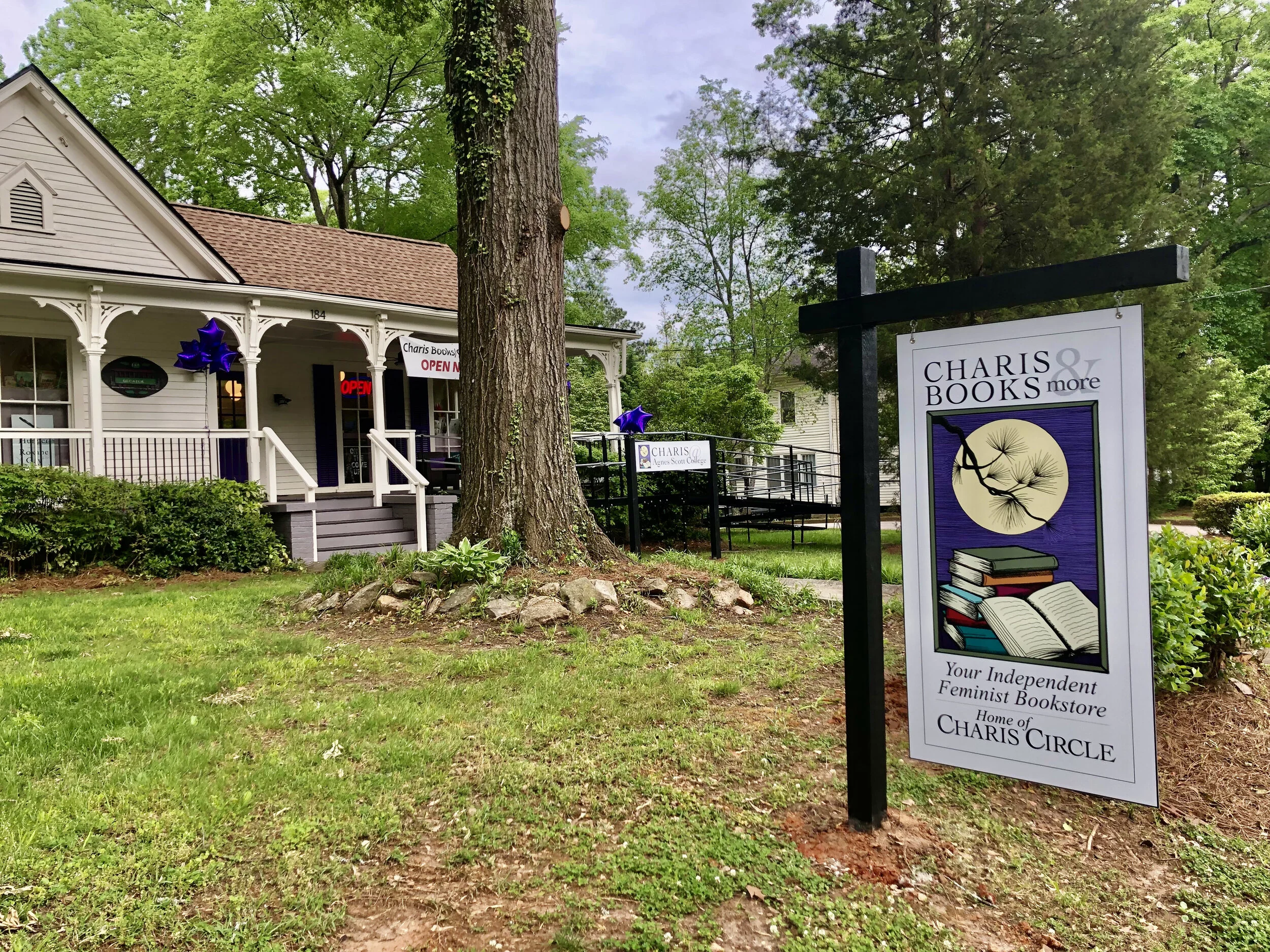 Q&amp;A with E.R. Anderson / Charis Books &amp; More