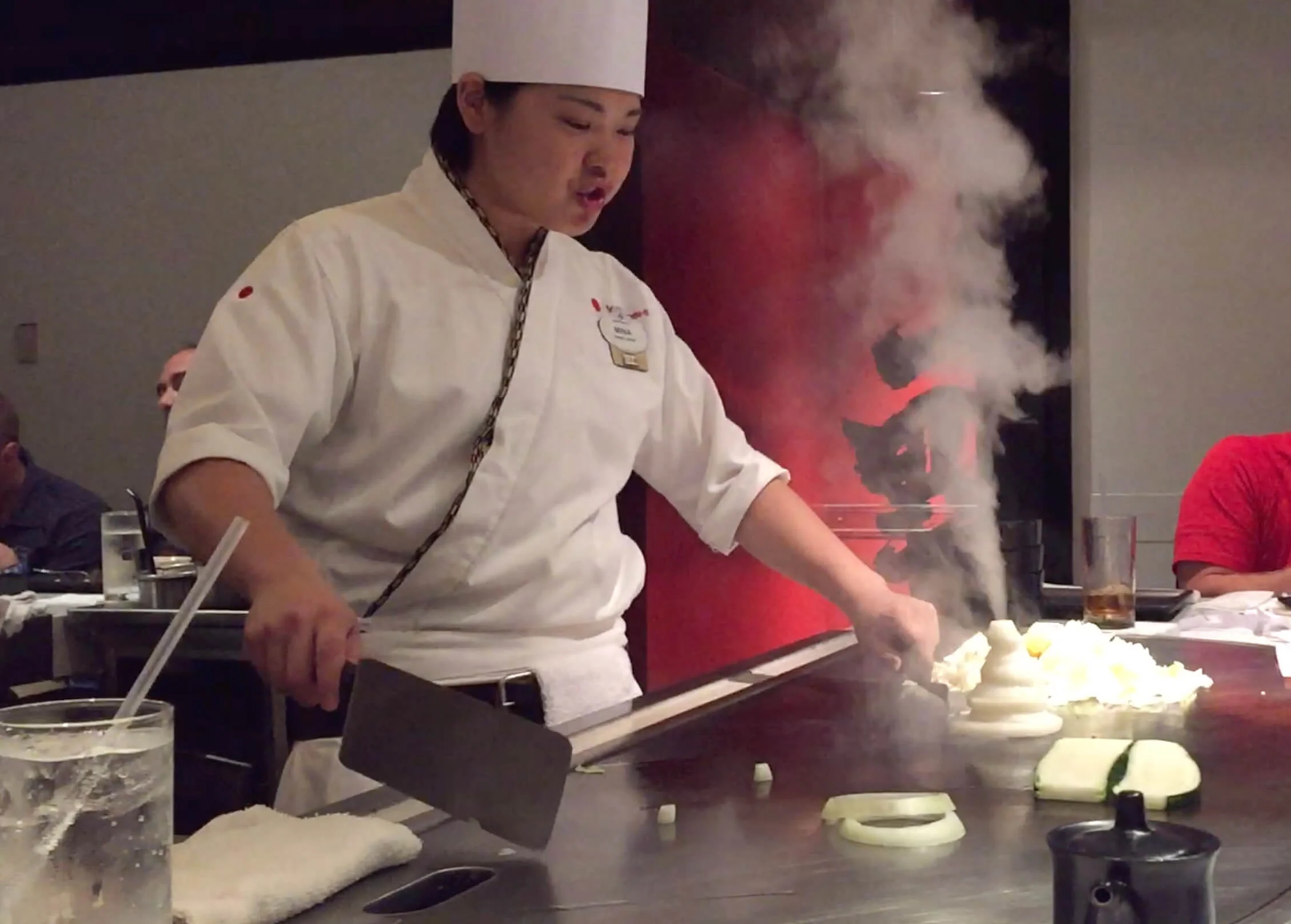 Teppan Edo Epcot Chef Cooking - Onion Steam Train