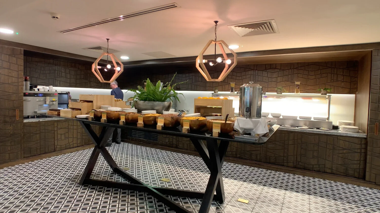 DoubleTree Chester Hotel & Spa Detailed Review — Our Departure Board