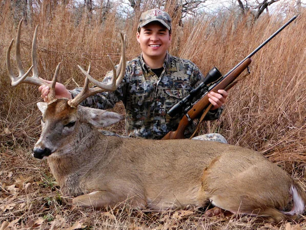 Kolton-big-old-10-point-buck-web-1.jpeg