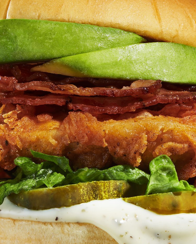 2023-07_SHA_SOCIAL_MacroAvocadoBaconChicken_CheyenneCohen_FullRights_4x5.jpg