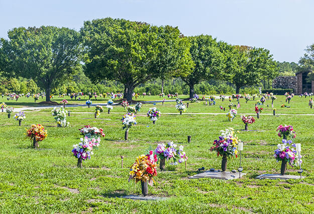 Cemetery-Monuments01.jpg