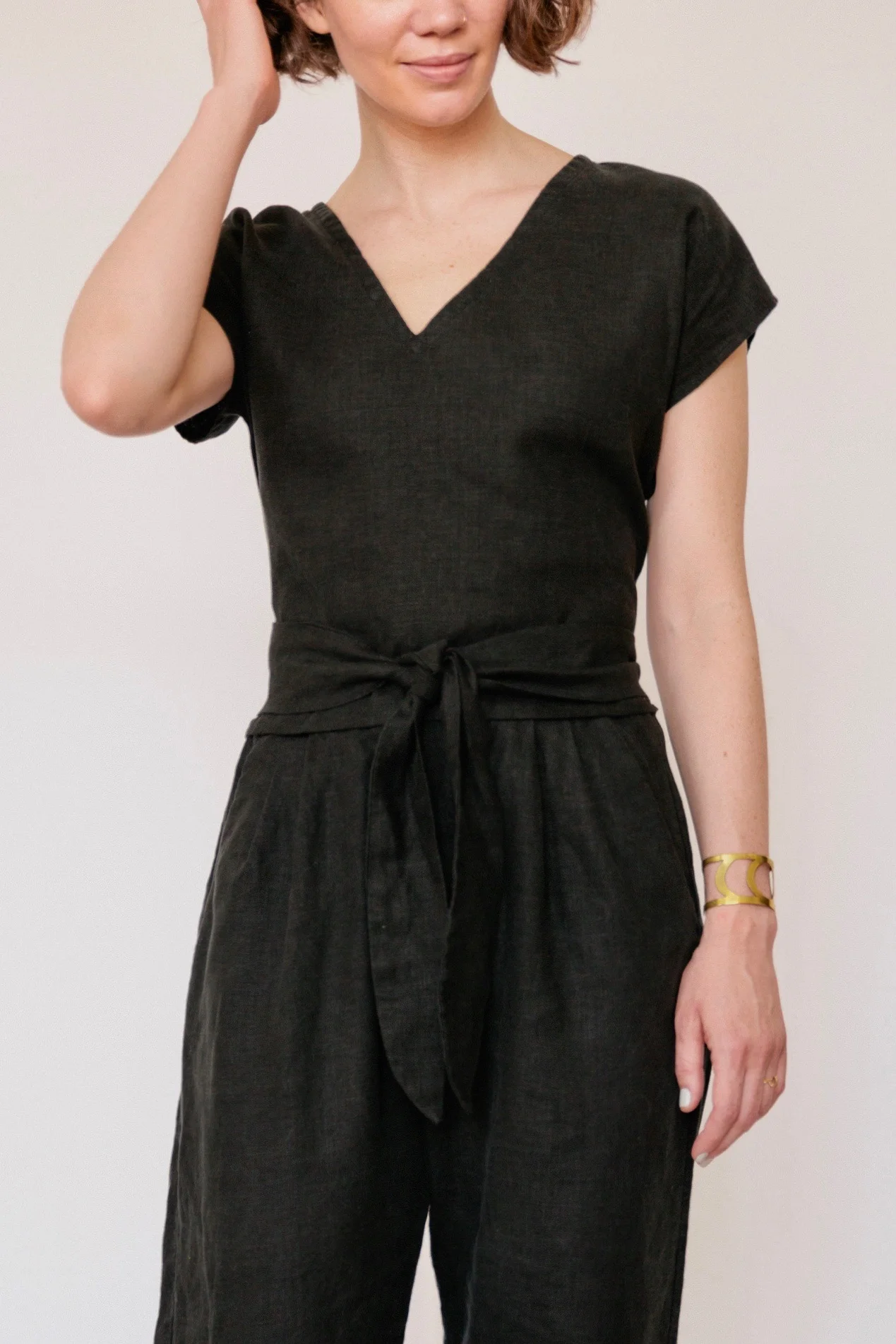 Tie Top and Puff Pants in black linen