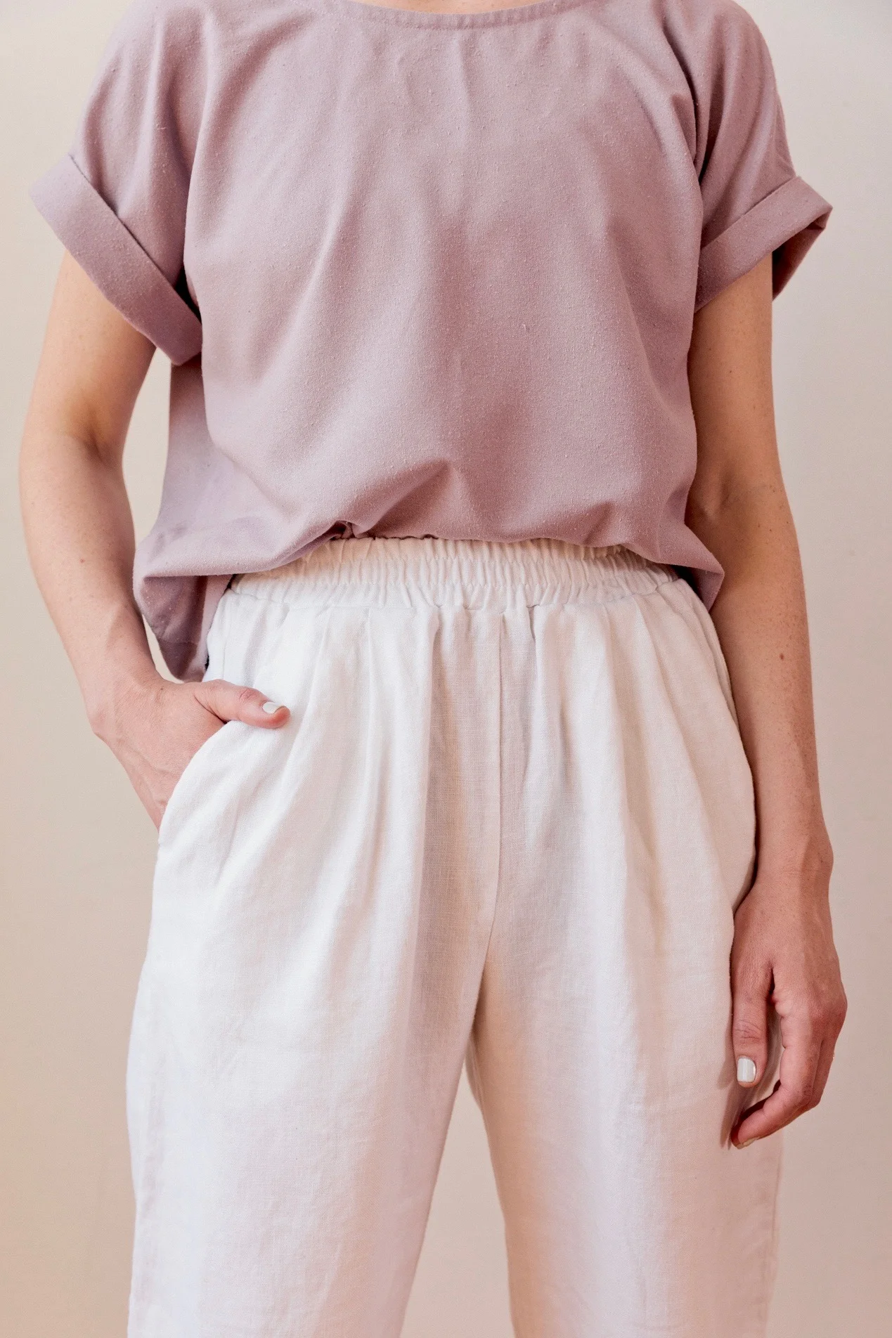 Puff Pants in white linen and Cuff Tee in lilac raw silk