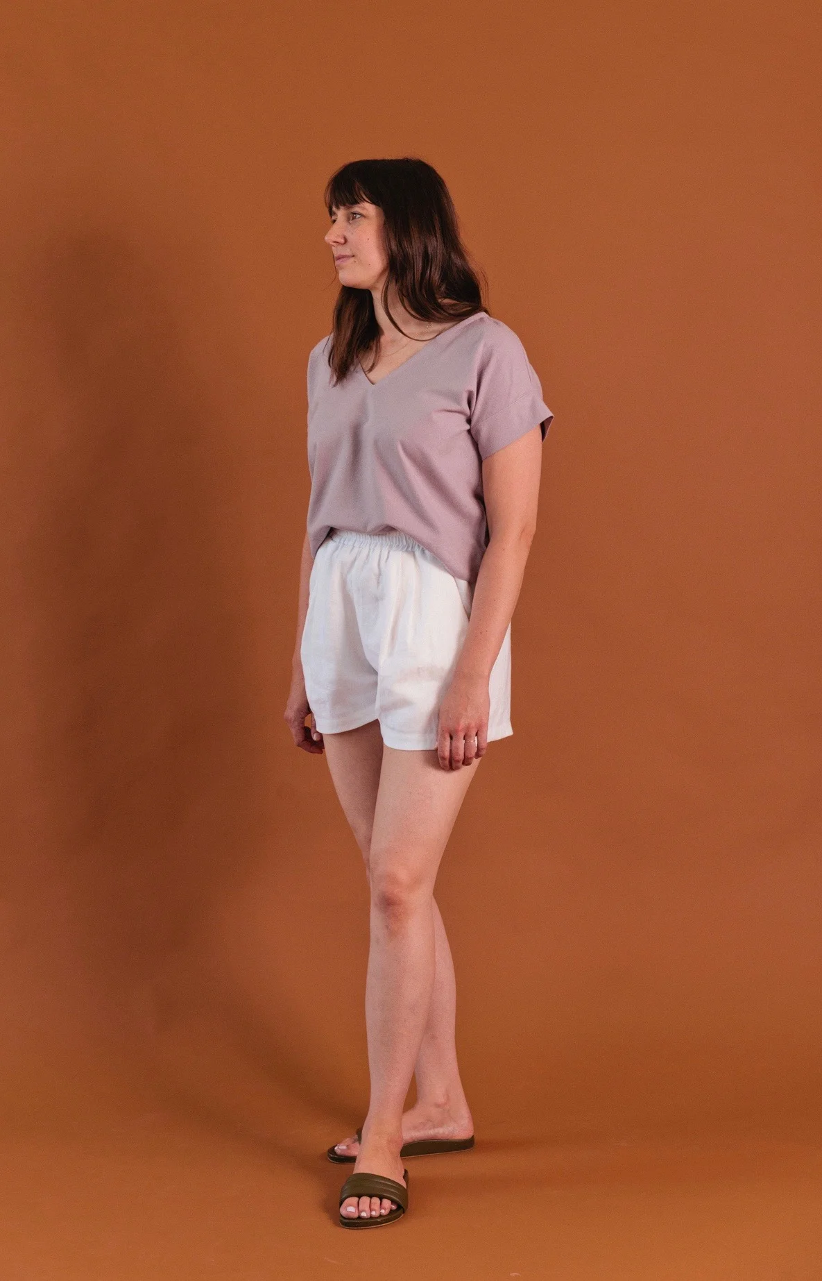 Cuff Tee in lilac raw silk and Puff Shorts in white linen