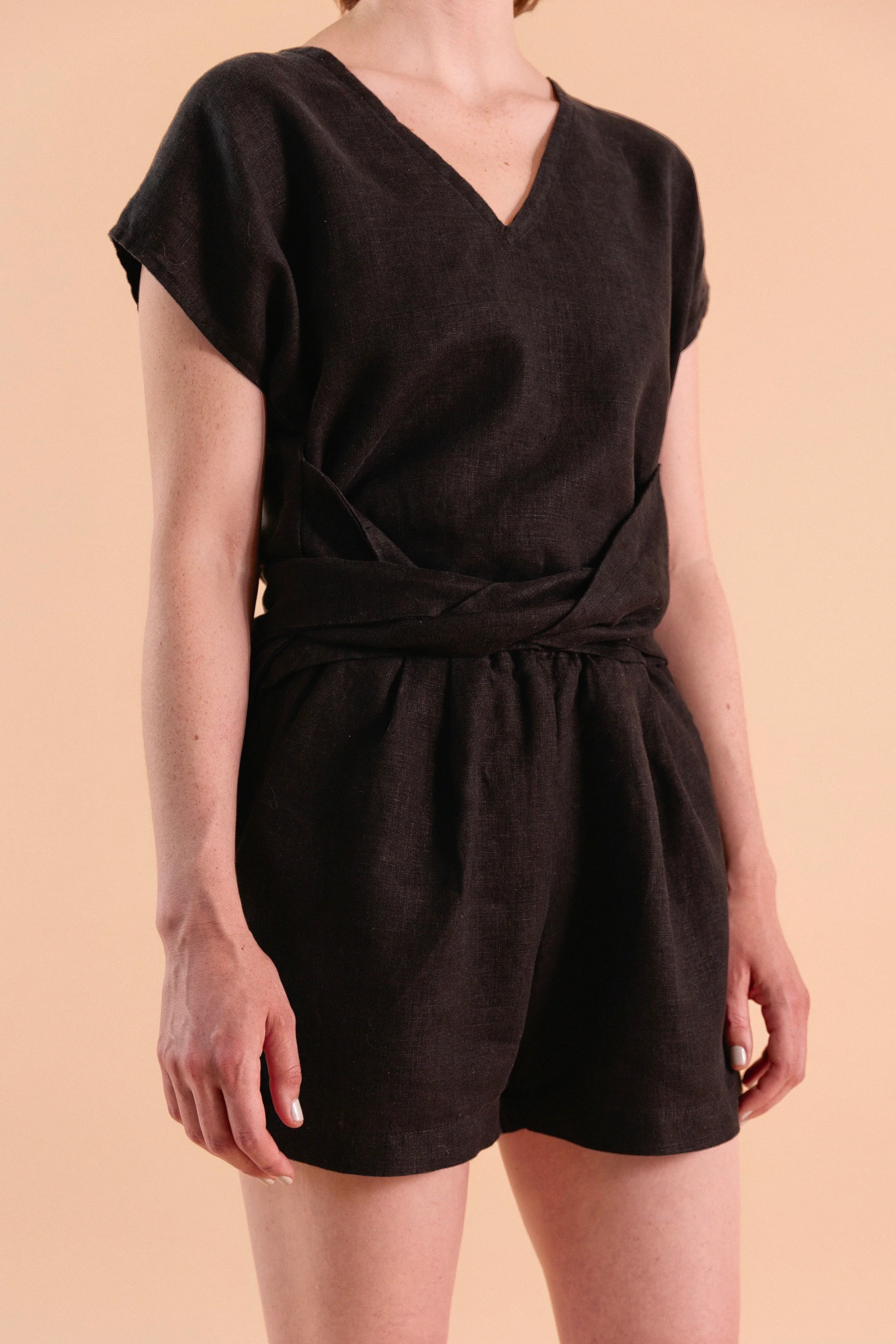 Tie Top and Puff Shorts in black linen