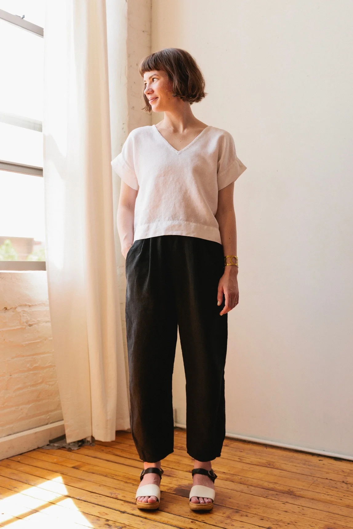 Cuff Tee and Puff Pants in white and black linen