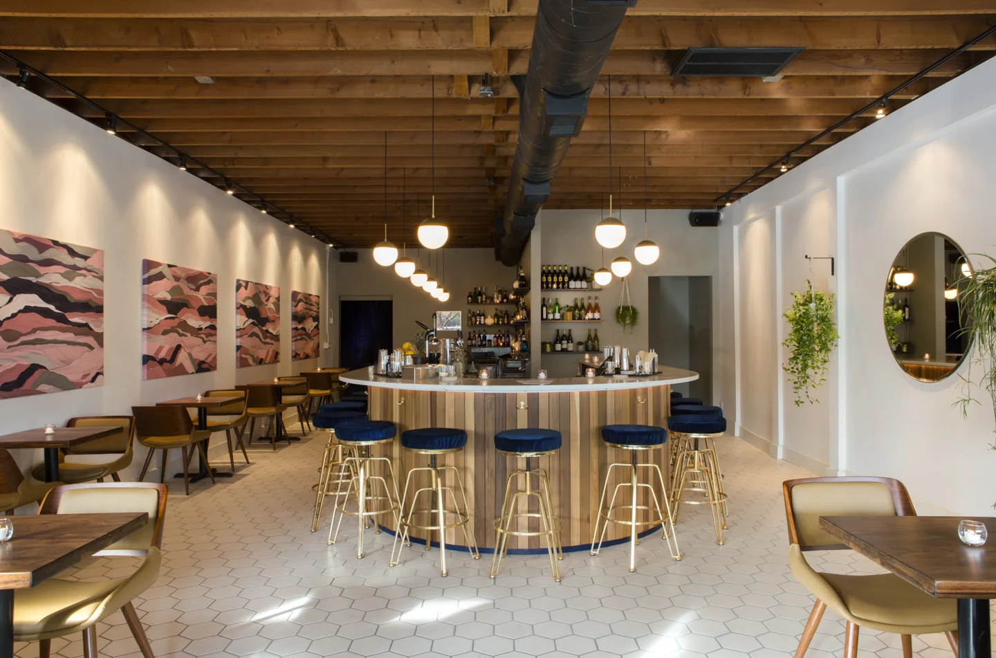 Bar photo 1