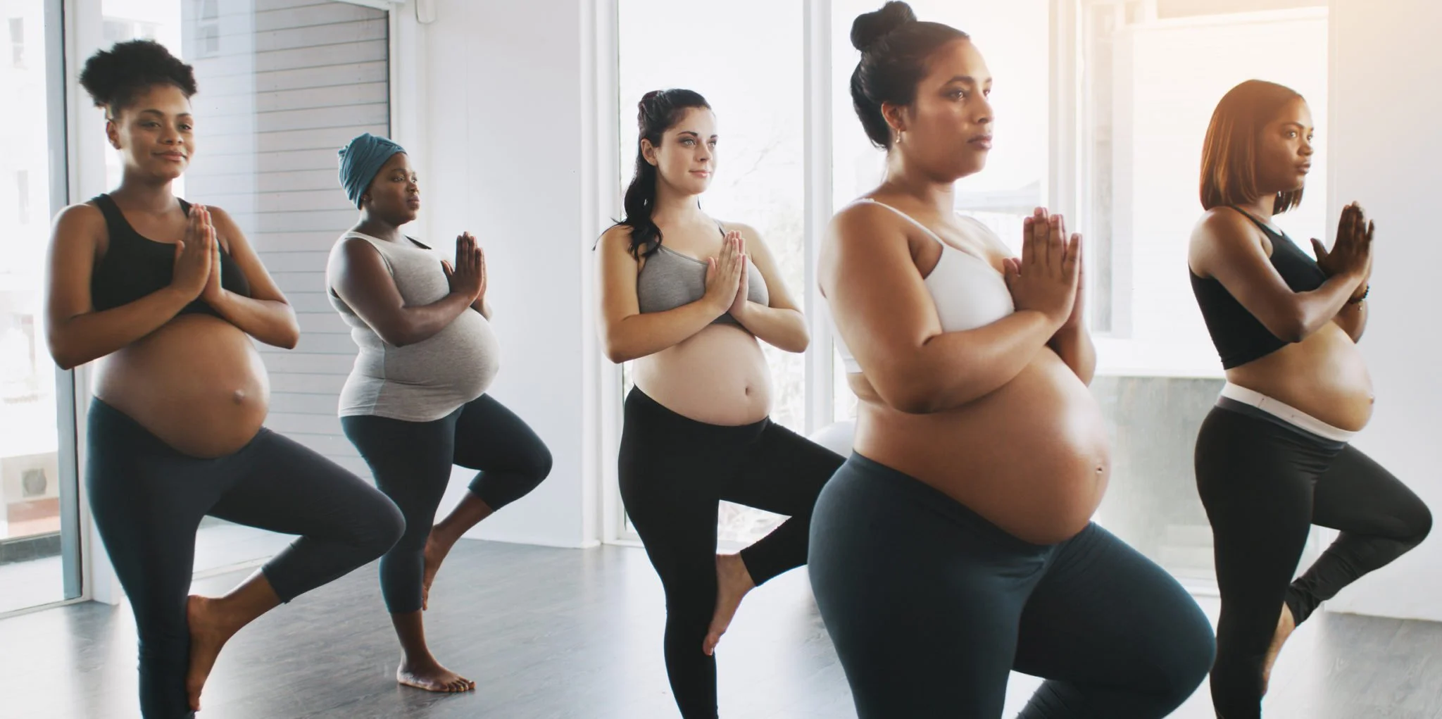 Diverse prenatal Yoga.jpeg