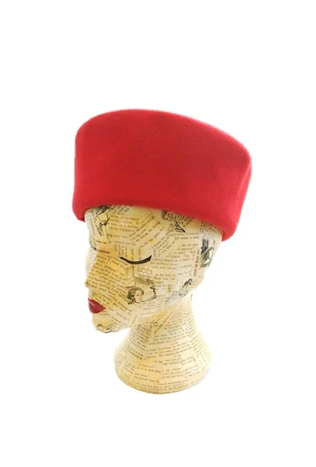 red pillbox hat uk