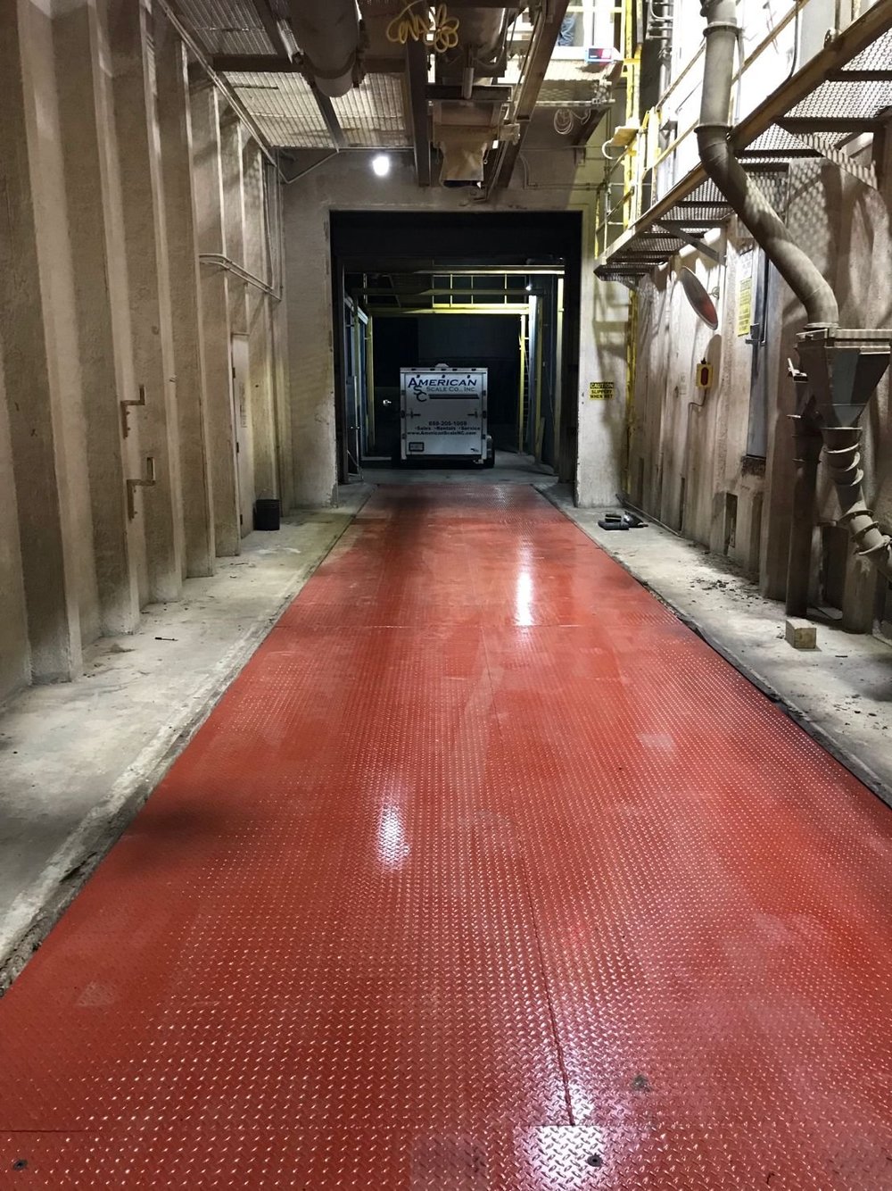 Concrete Deck Truck Scales vs. Steel Deck Truck Scales Analyzing the