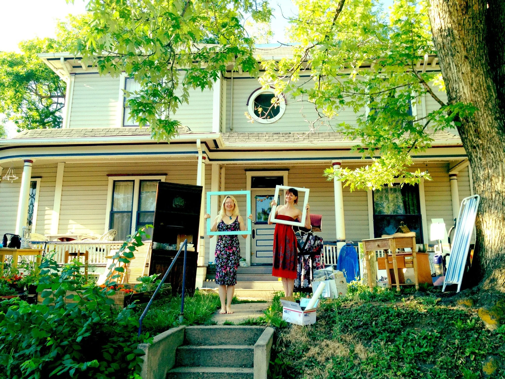 19th Annual MAPLETON HILL RUMMAGE SALE!