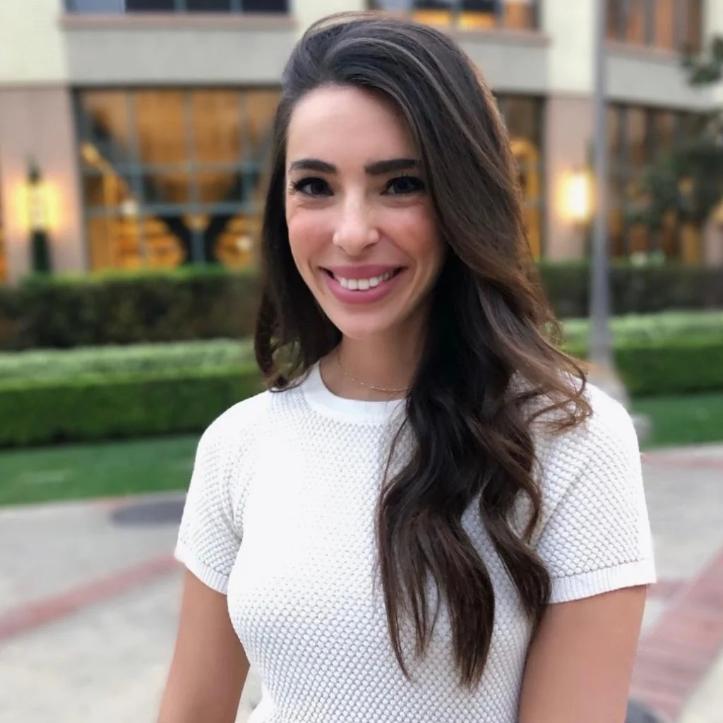 Clara Ure is a research assistant for CSS and is an undergraduate student at UCLA obtaining her degree in Psychology.