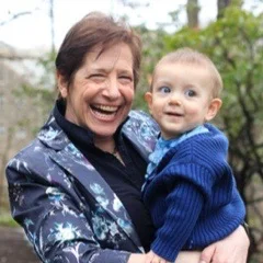 Kathryn Hirsh-Pasek, Ph.D., is the Lefkowitz Faculty Fellow in the Department of Psychology at Temple University and a Senior Fellow at the Brookings Institution.