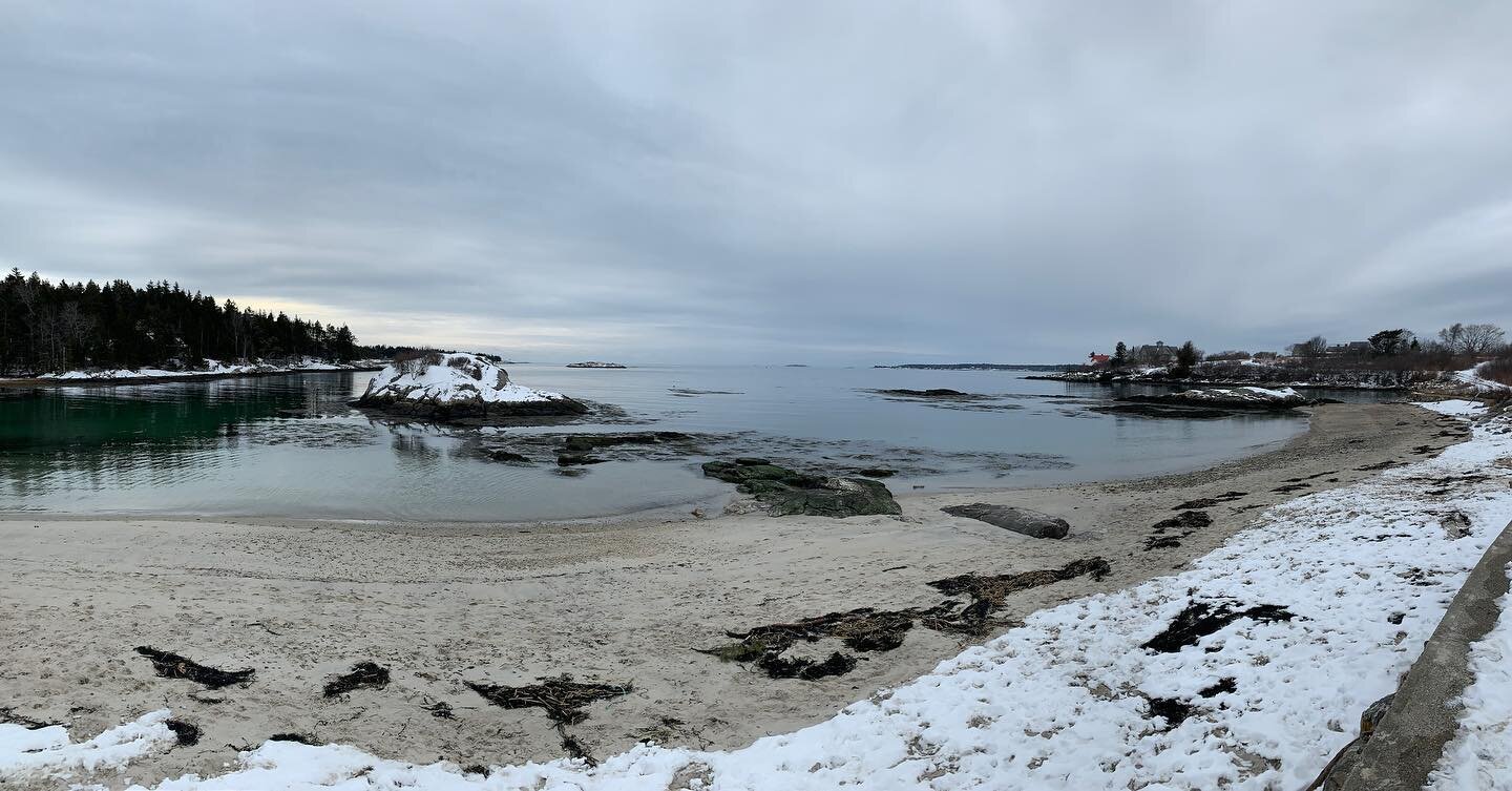 Happy 201st Birthday, Maine! Here&rsquo;s to your rocky coasts, lush forests, rugged mountains, and changing seasons... (yes, even mud season!) #maine #mainetheway #mainethewaylifeshouldbe #happybirthdaymaine