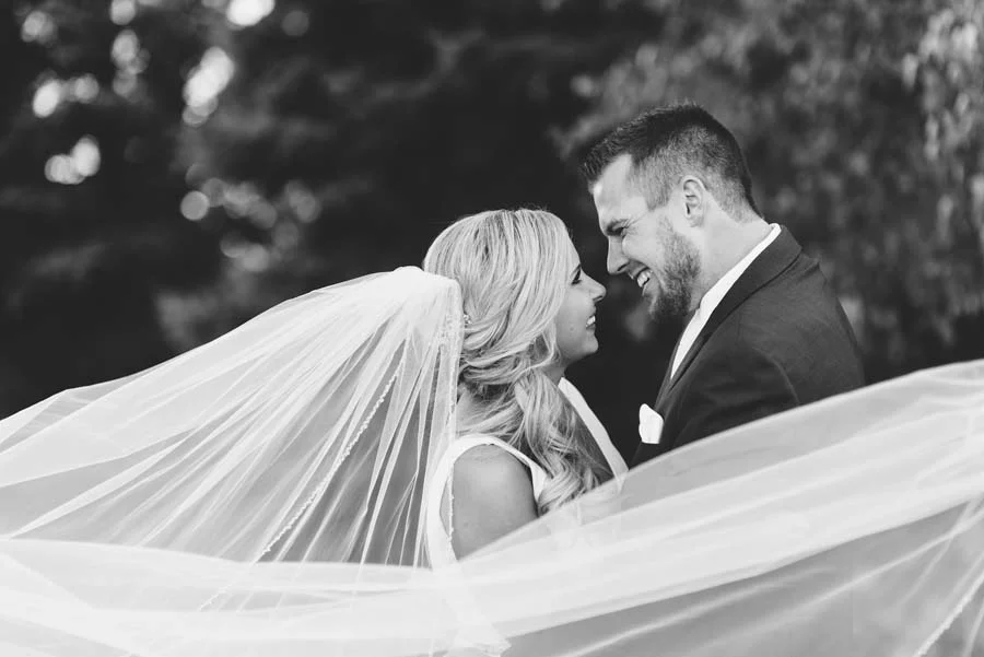 hgjphotography.com | Heather Johnson Photography | Midwest Wedding and Engagement Photographer | Minnesota and St Paul Photography Studio | Weddings Photographed at Ritter Farm Park (39).jpg