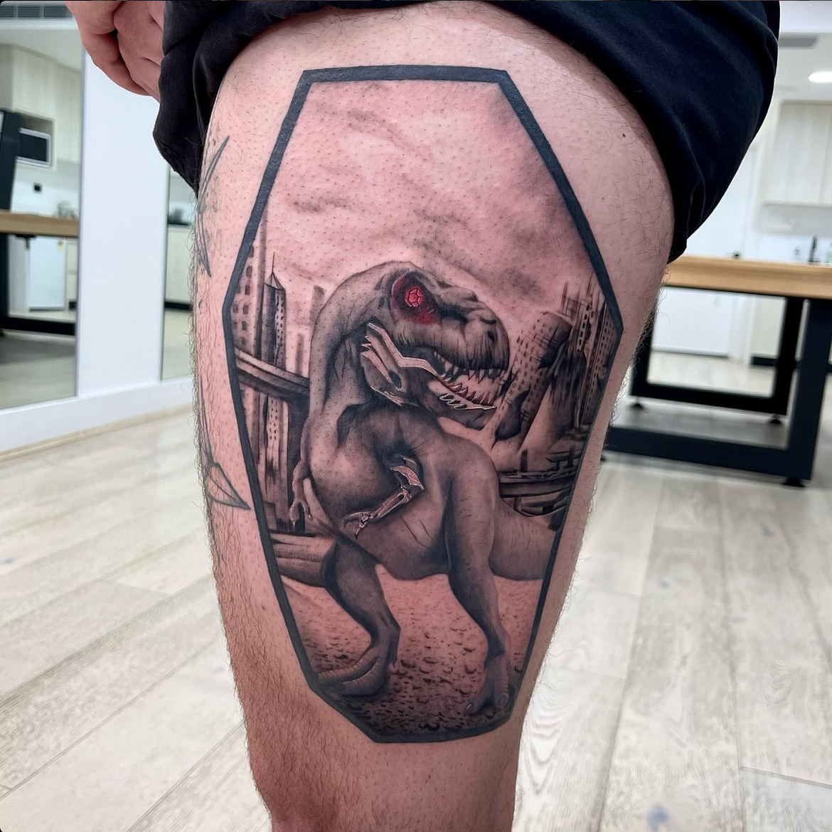 Screenshot 2023-10-17 at 14-35-06 𝐇𝐞𝐥𝐠𝐚 ⊹ Tattoo Artist (@tattoorovsky) • Instagram photos and videos.png