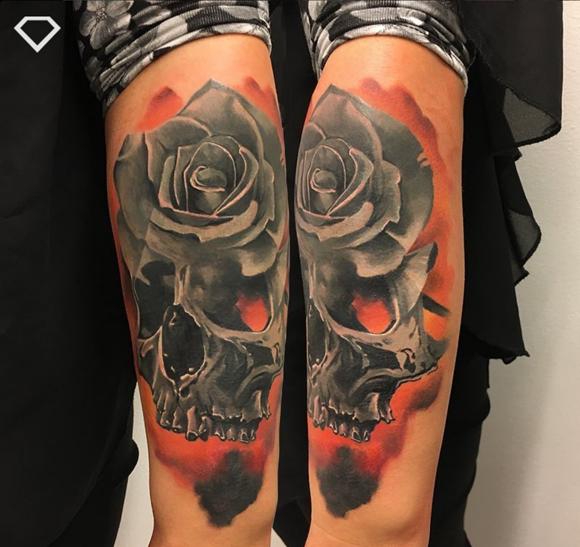 Screenshot 2023-10-17 at 14-42-39 𝐇𝐞𝐥𝐠𝐚 ⊹ Tattoo Artist (@tattoorovsky) • Instagram photos and videos.png