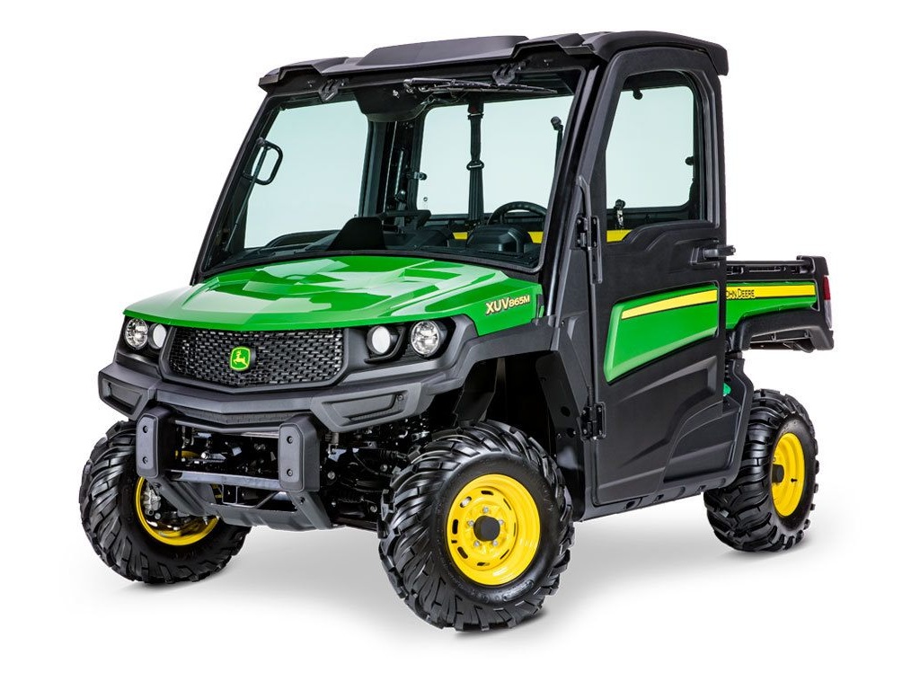 xuv_865m_cab_r4d103093_large_3bc72943d1dbdd2c6f31b0ad62bb4903dcebd985.jpg