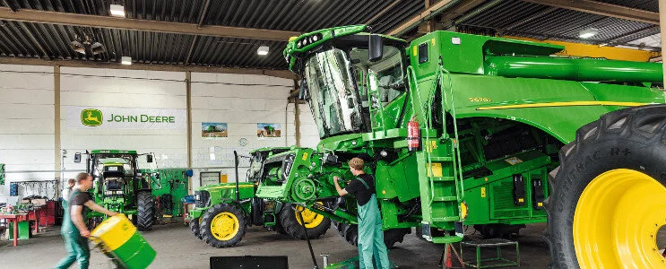 John-Deere-Service.jpg