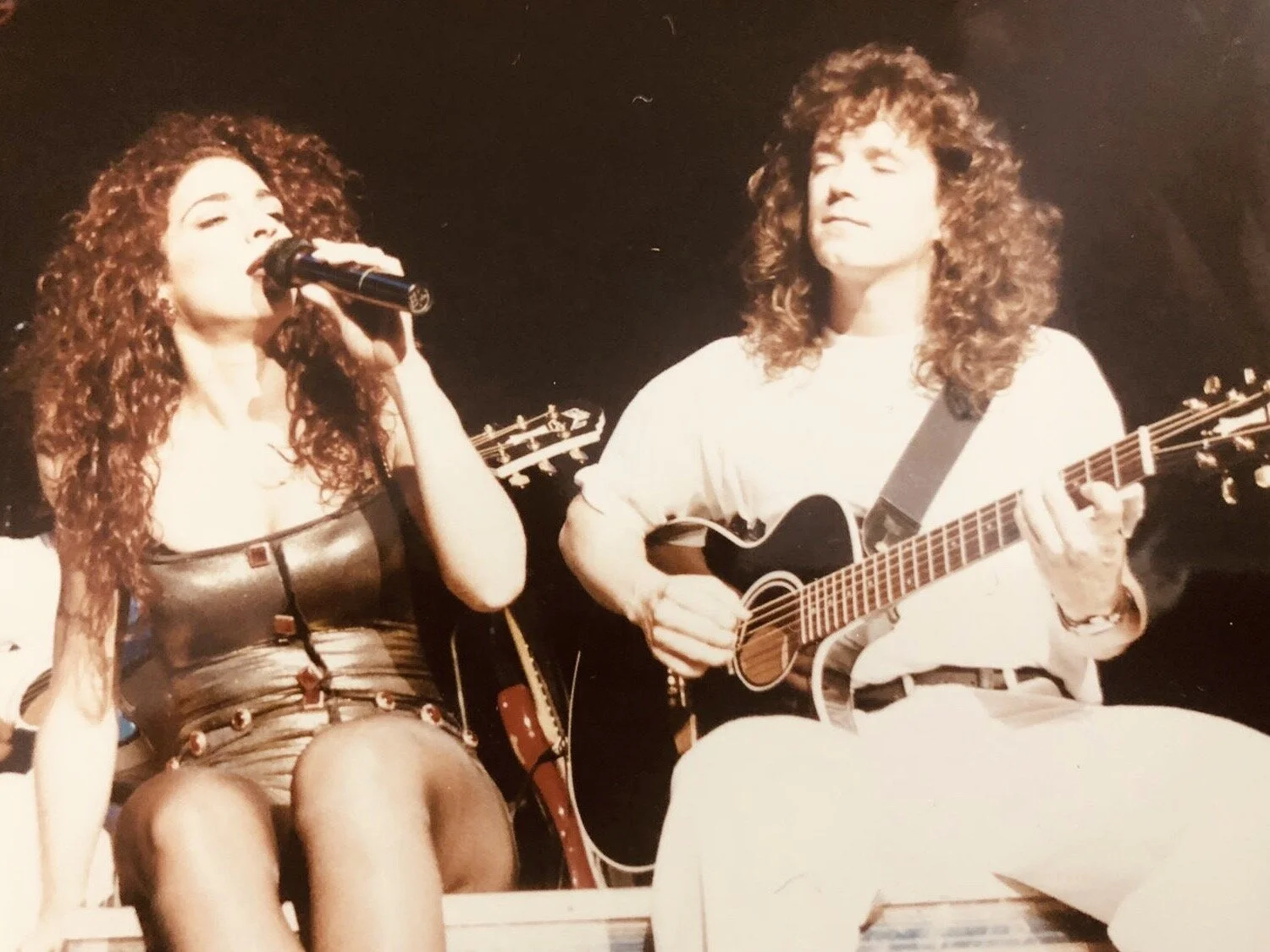 Gloria Estefan and Tim Mitchell performing in Australia (Miami Sound Machine Era)