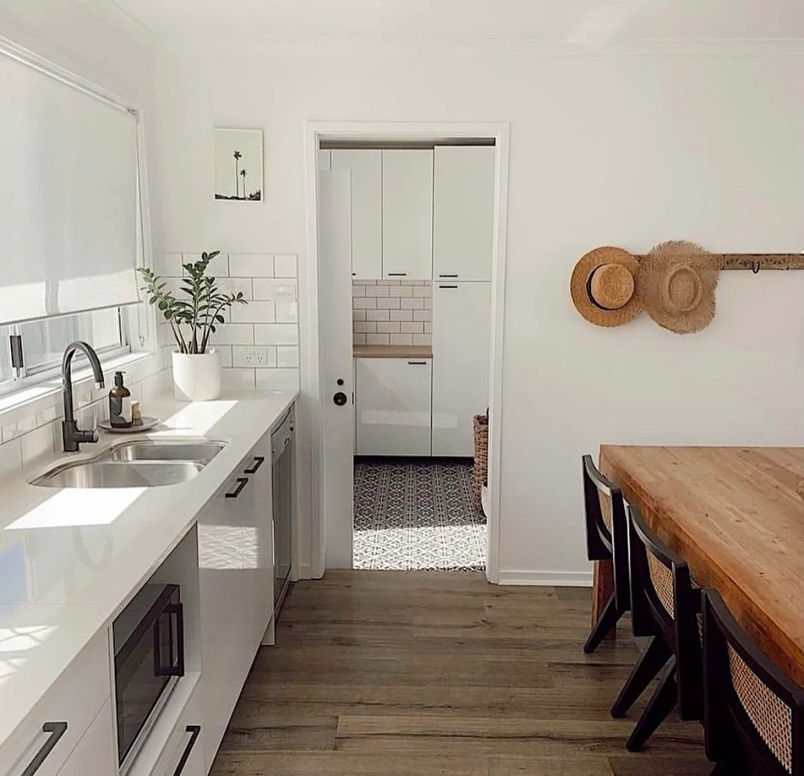 Our little beach cottage! π‘
#beachcottage #poolhouse #airbnb #stayz #cabaritabeach #petfriendly #howzitstays #howzit