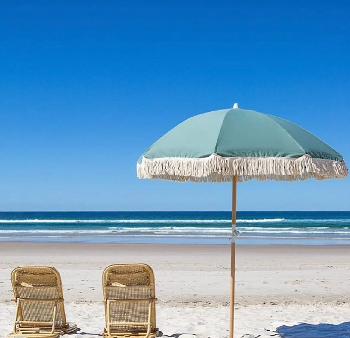 Holiday mode activated / A whole lot of this and not much more, tis our favourite season. 

#holidayseason #airbnb #holidays #summer #beachdays #beachholiday #endlesssummer #howzitstays #howzit