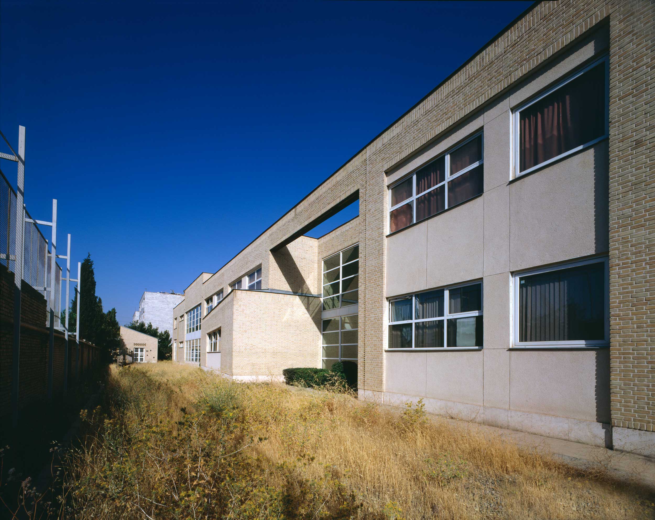 05.jpg
