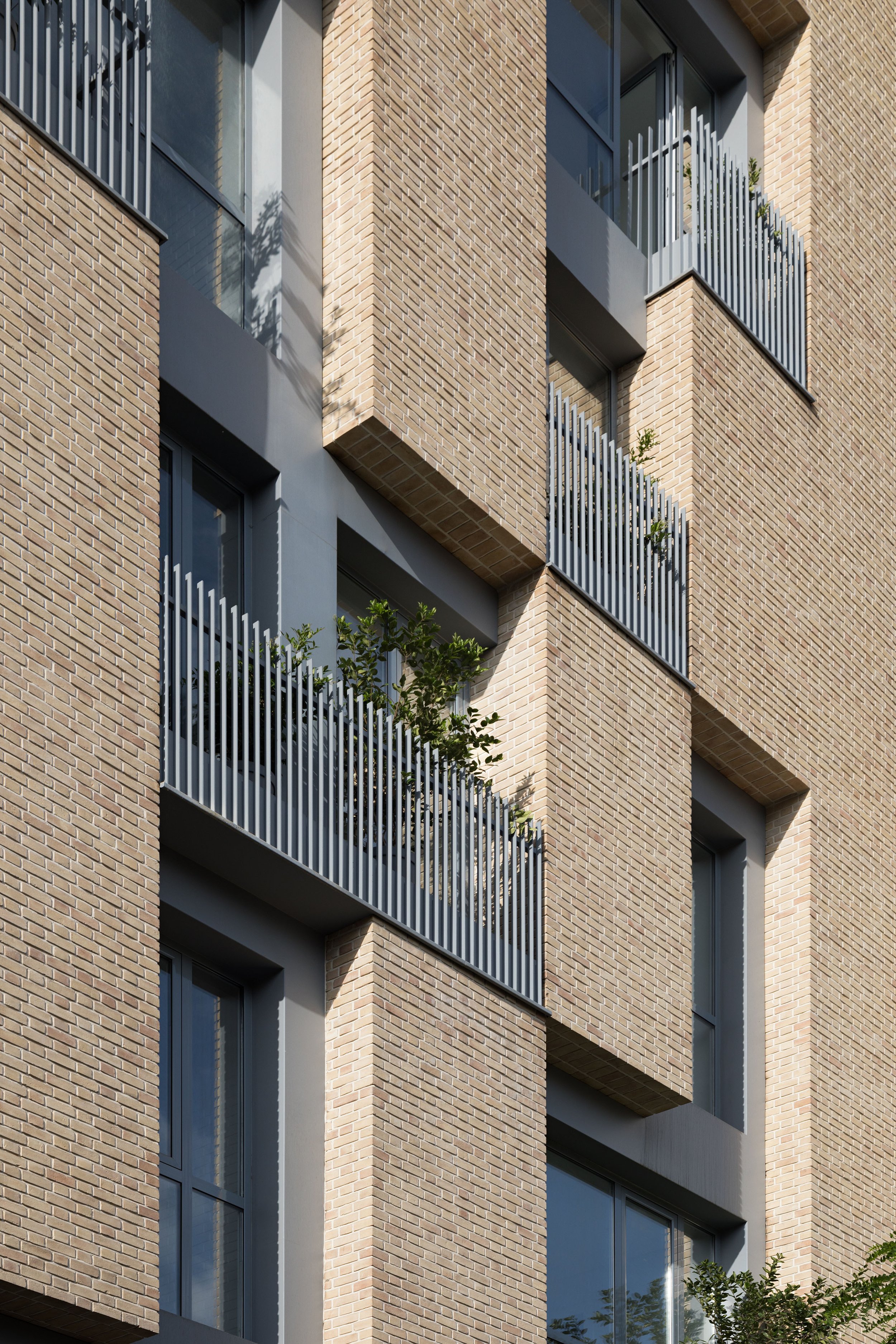 #10 Apartment Bld.