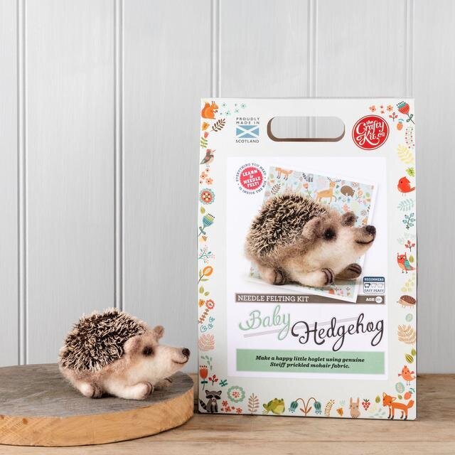 crafty_kits_company_baby_hedgehog_needle_crafting_felting_kit_box_and_product.jpg