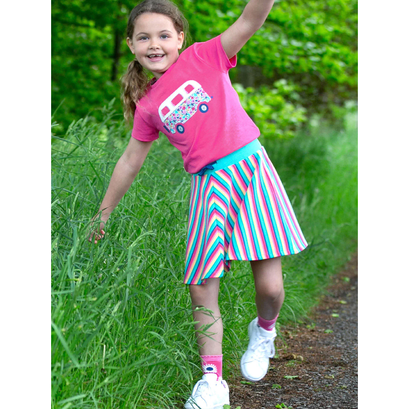 Kite Camper Van Applique TShirt — Dolls and Dragons