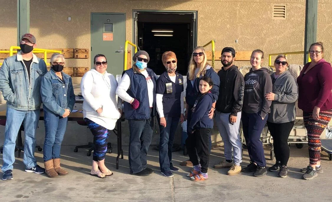 Nuview Lions Club provides meals this holiday season