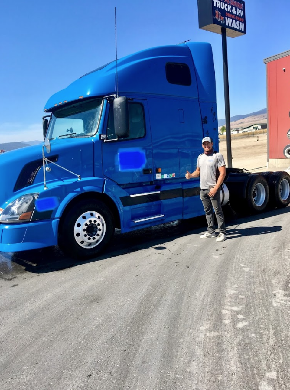 " THIS IS THE SINGLE BEST TRUCK AND TRAILER WASH IN THE UNITED STATES!! PRICES ARE EFFICIENT!! "