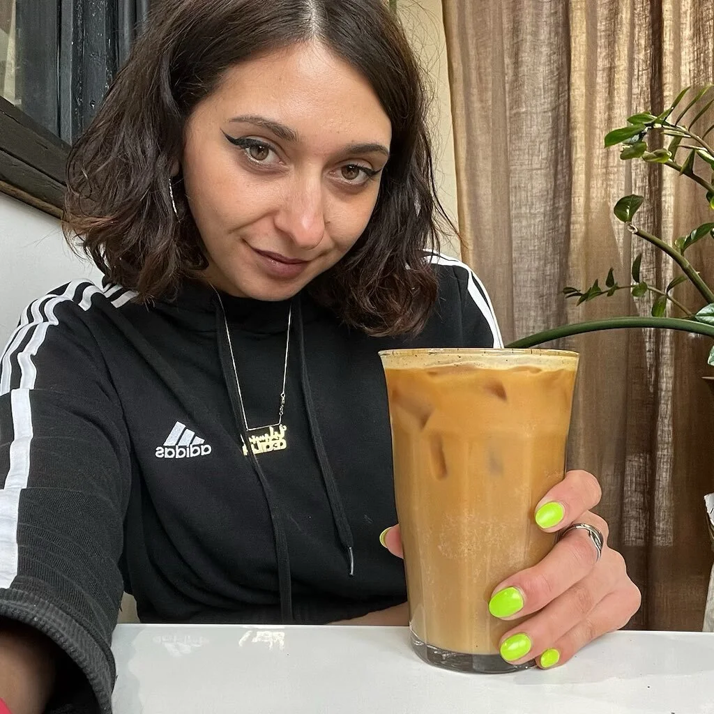 ⭐️ staff recommendation from cece (she/her) ⭐️
espresso cream soda: vanilla, a splash of cream, espresso &amp; topo chico sparkling water 

(also sarah&rsquo;s mom&rsquo;s favorite, but made with skim milk 😇)

#specialtycoffee #baristalife #shoploca