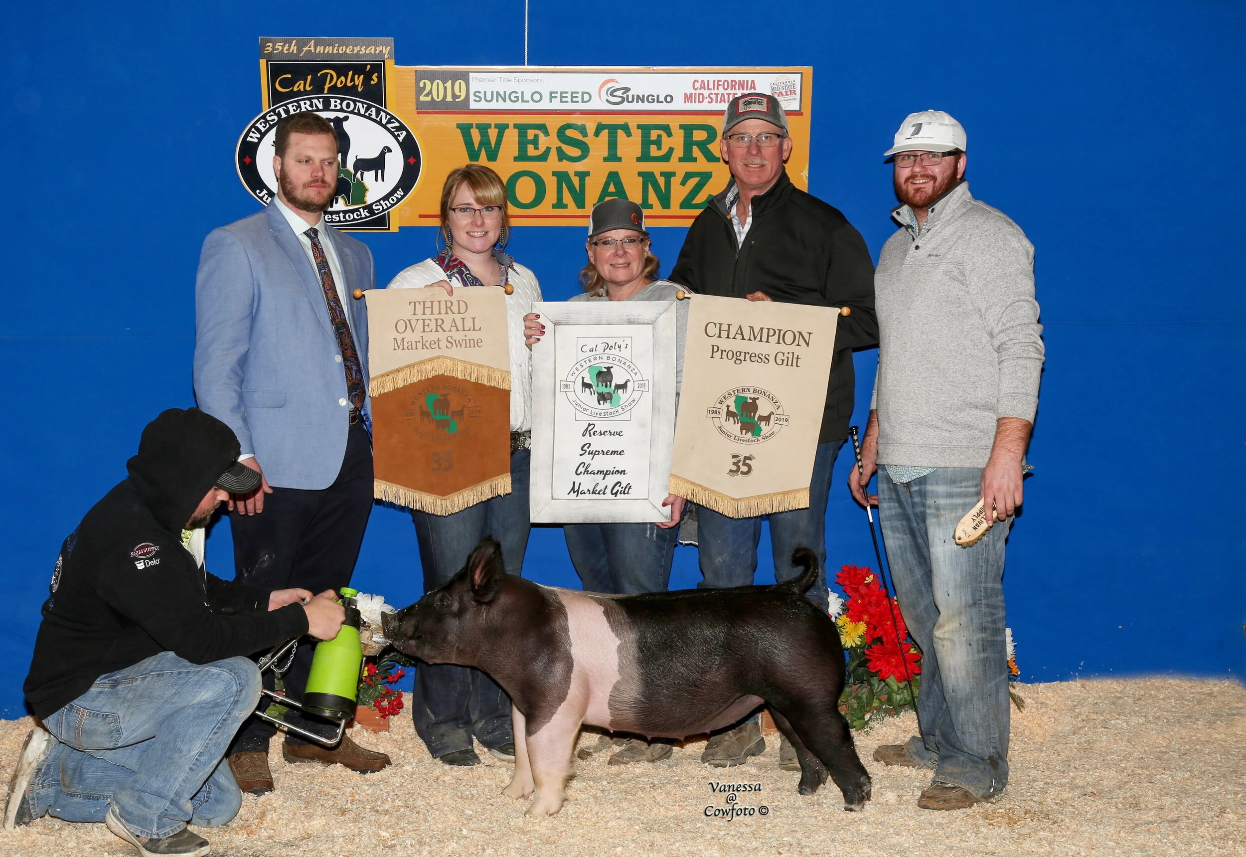 Reserve Supreme Champion Market Gilt Western Bonanza California