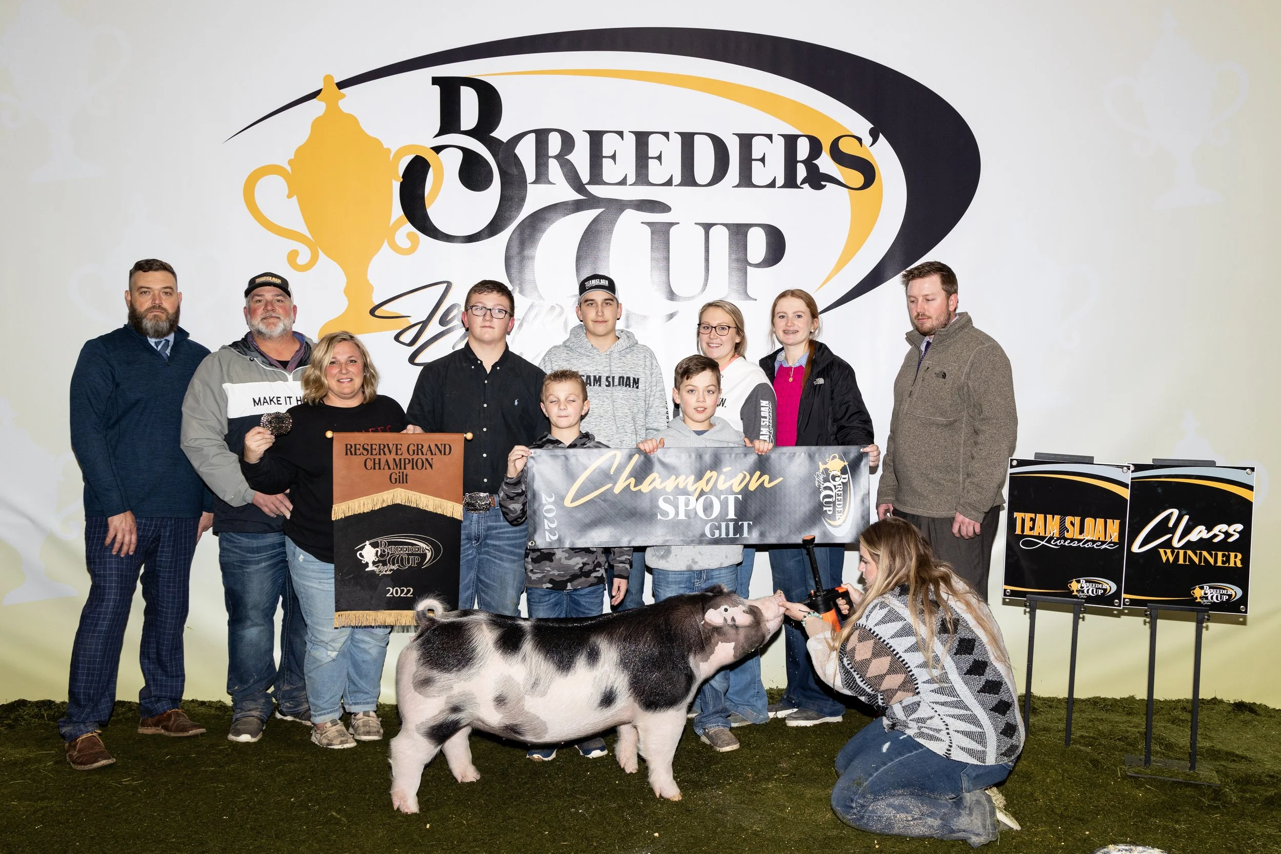 Reserve Grand Champion Gilt Breeders Cup