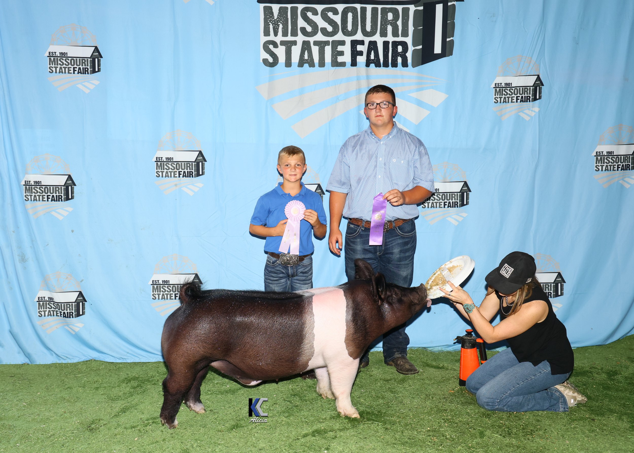 Champion Heavyweight 4H Dark Cross MOSF