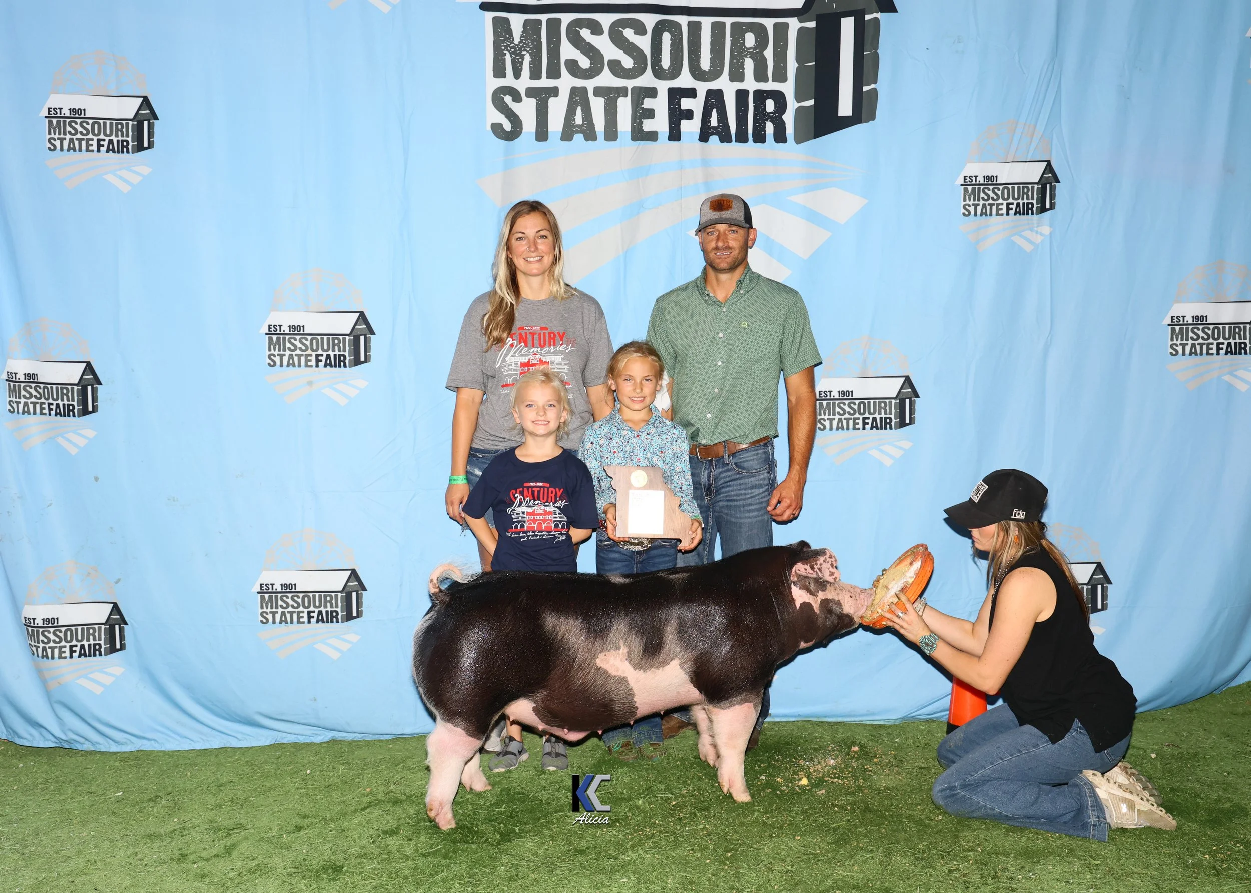 Champion 4H Spot Barrow MOSF