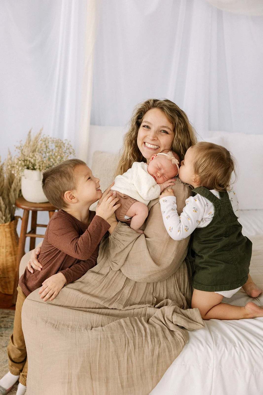 Baby Miller-Newborn2025-123_websize.jpg