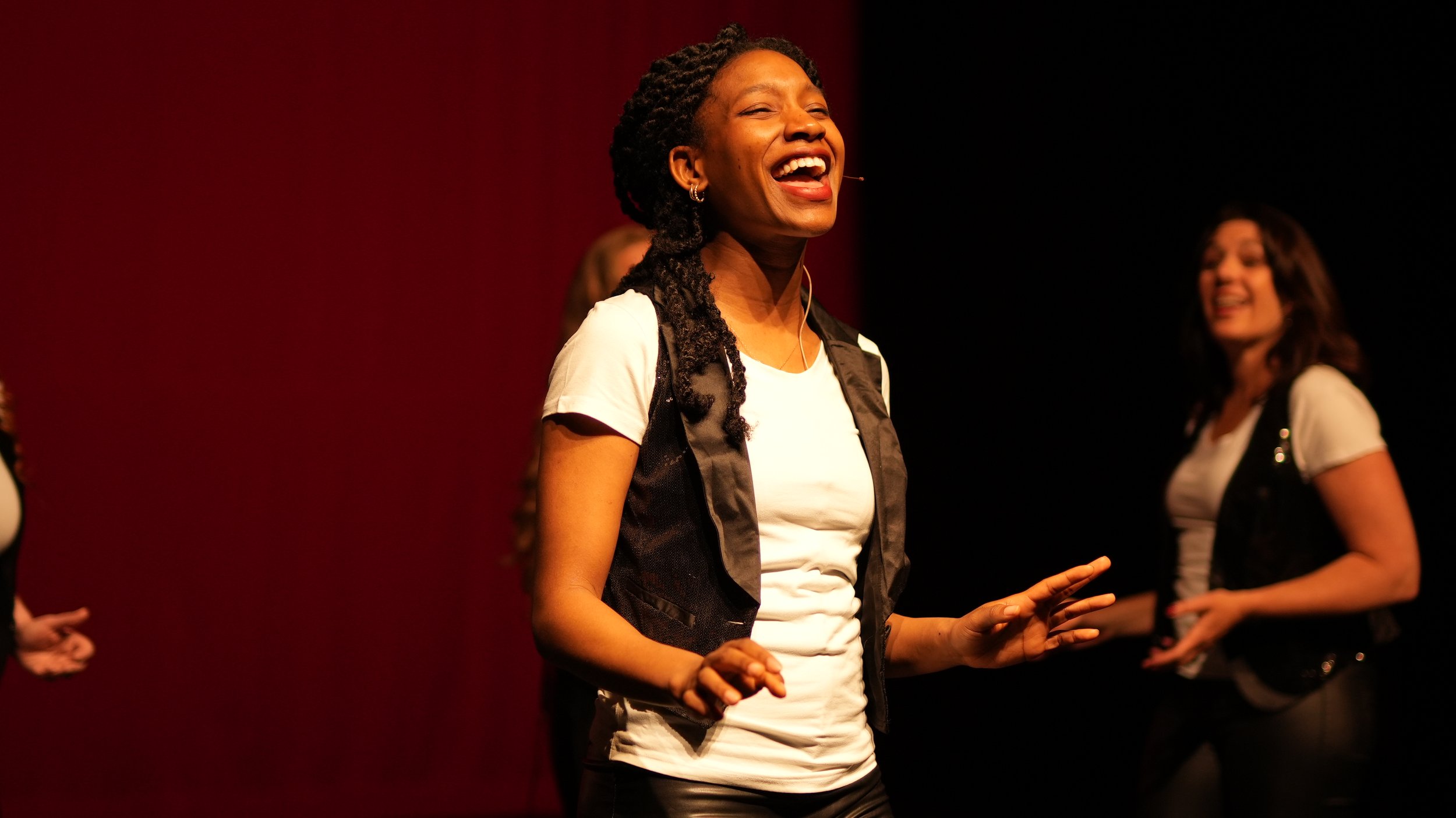 Aubrey Lace Taylor sings "I Really Miss College"