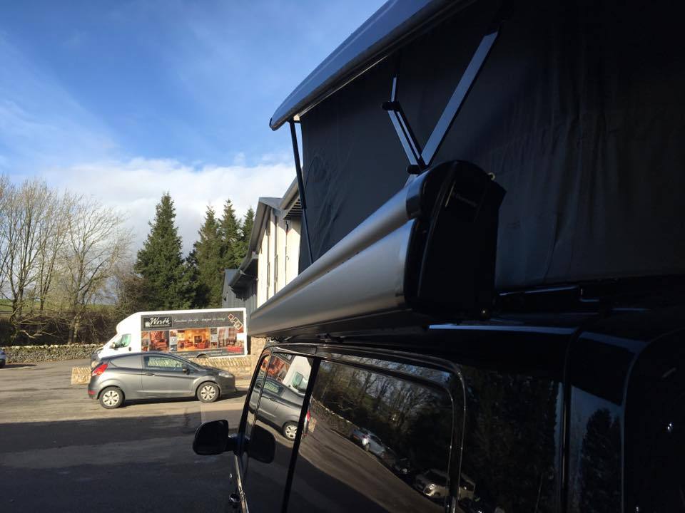 T6_highline_conversion_camper_awning.jpg