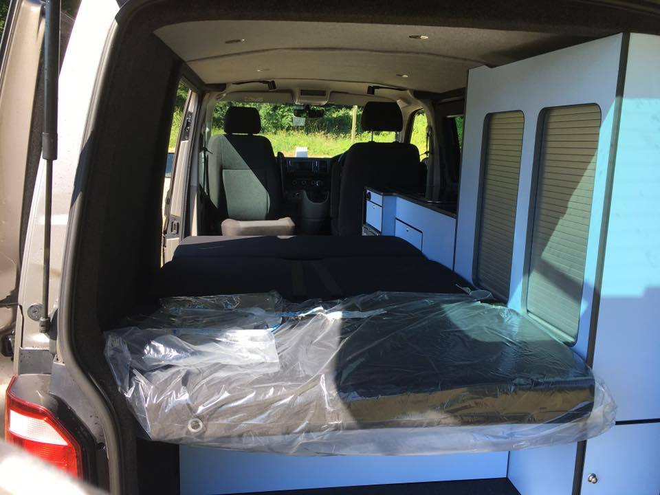 VW_T6_Twin_Sliding_Doors_9.jpg