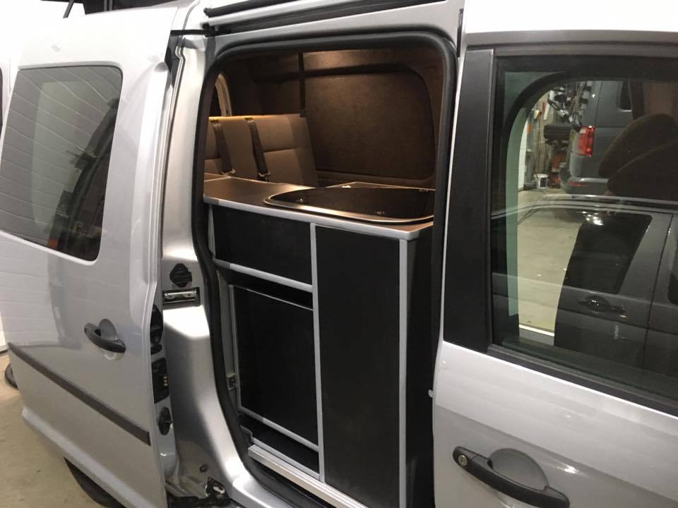 VW_Caddy_Maxi_Conversion_Sliding_Door.jpg