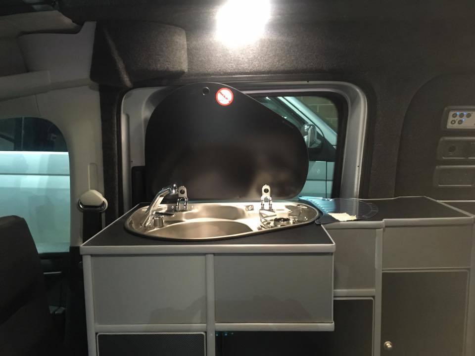 VW_Caddy_Maxi_Conversion_Sink_and_Hob.jpg