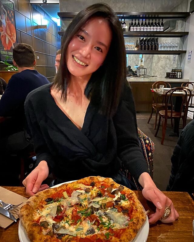 Beauty comes in all shapes and sizes. Small, Large, Medium, Circle, Square, Thin Crust, Thick Crust, Extra Toppings ....
.
.
.
.
.
.
#pizza #pizzafarro #pizzalover #pizzatime #pizzaholic #speltpizza #ilovepizza #mangia #pizzanight #melbourne #victori