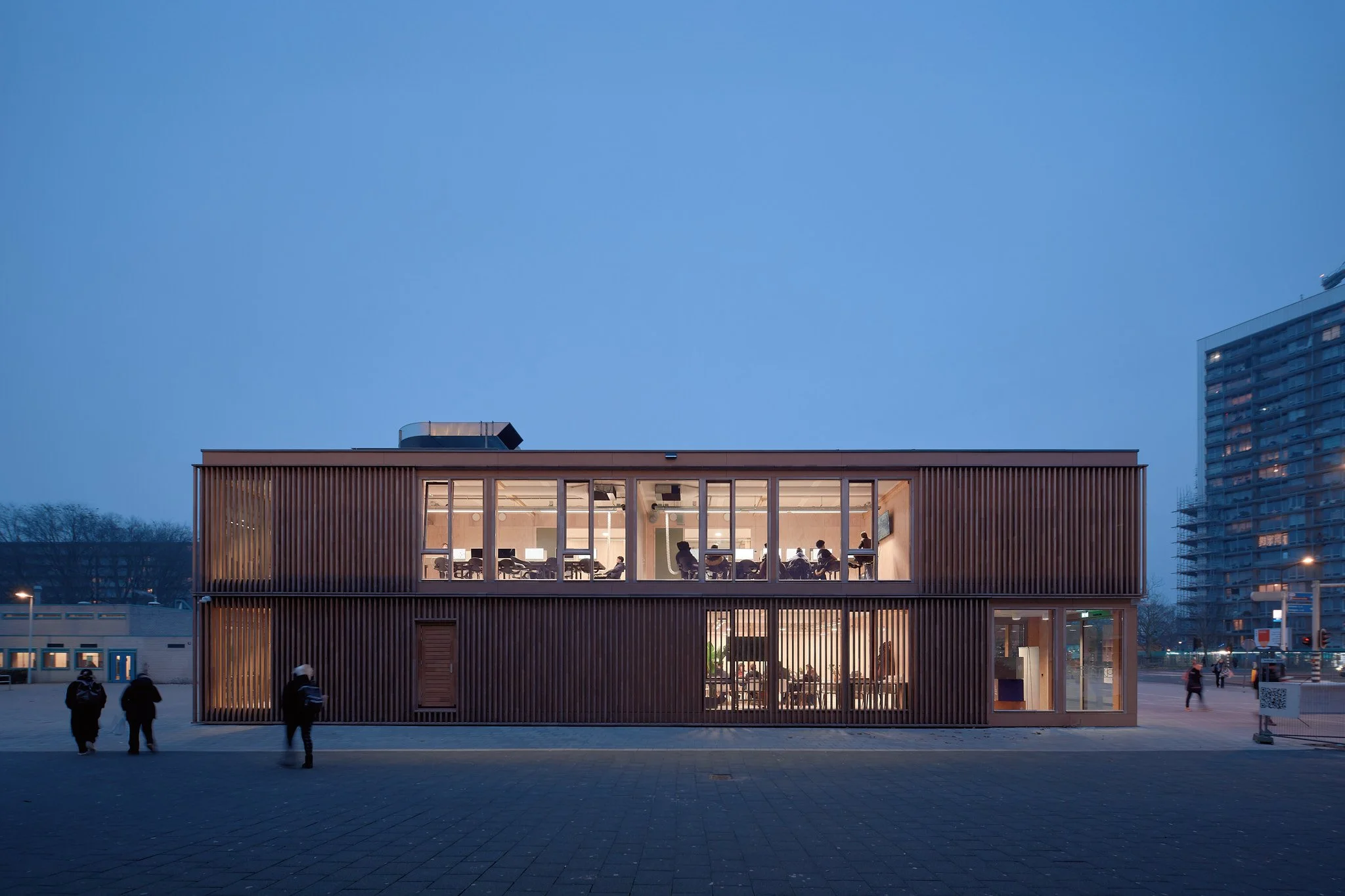 DSCF5121_+1.0_JPEG - 2048px for web use.jpg