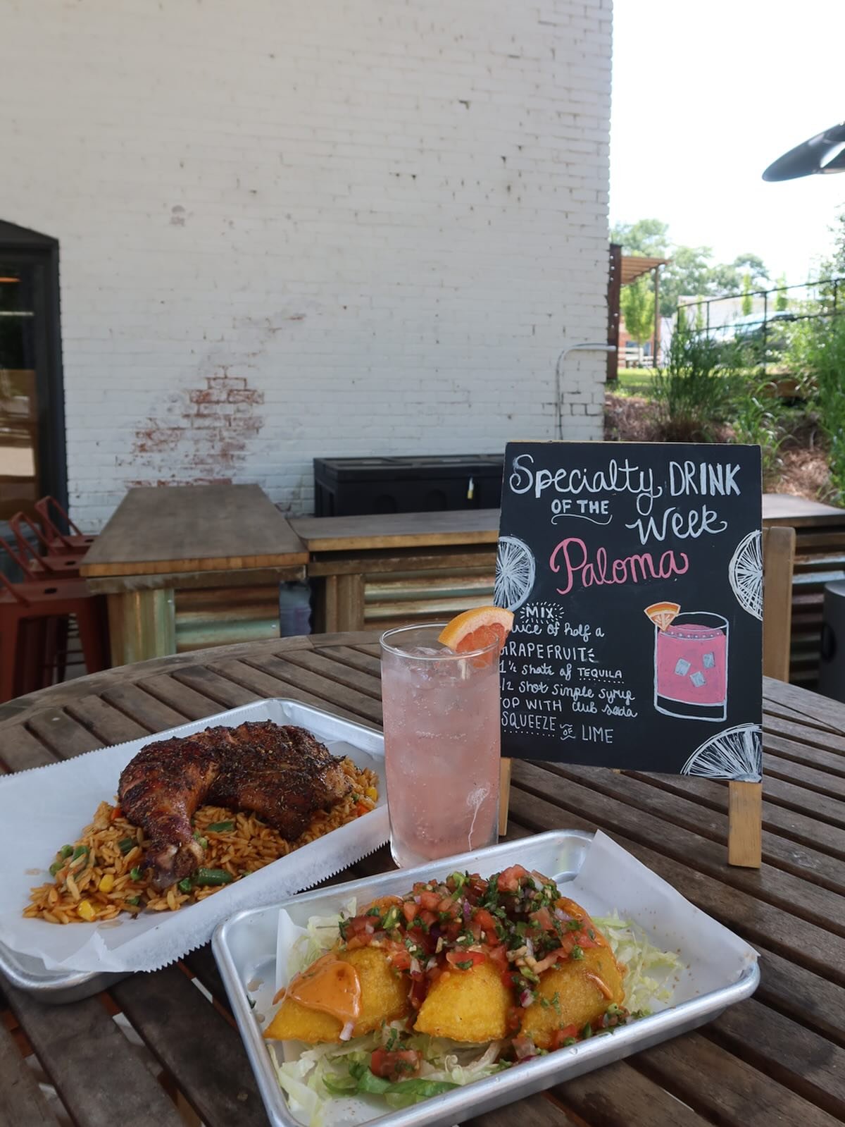 This weekend at Towerhouse: bold flavors, thoughtfully crafted.

Enjoy Jamaican jerk chicken served over orzo pasta, or try our corned beef empanadas topped with fresh pico de gallo and chipotle sauce. Pair it all with our featured cocktail&mdash;the